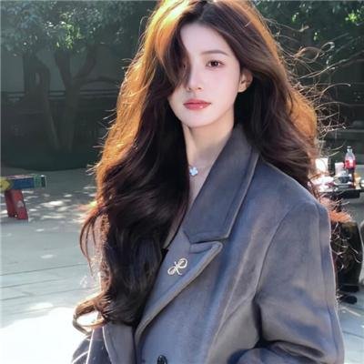 女演员